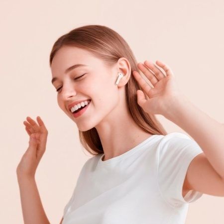 Бездротові Bluetooth навушники Hoco EW87 із сенсорним дисплеєм, білі