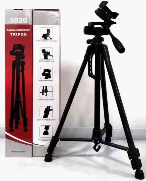 Штатив для фотоапарата та смартфона Weifeng WT-3520 висота 140 см трипод для зйомки