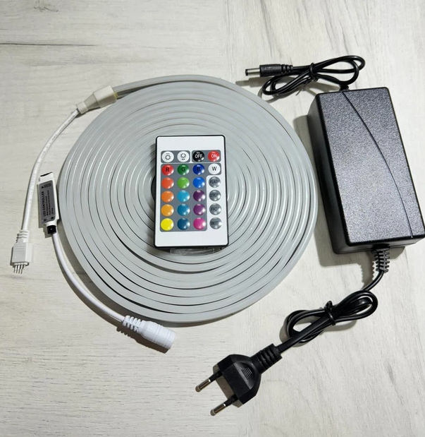 Світлодіодна Неонова Стрічка-Шланг RGB (5 м, 12V/220V): Гнучкий LED NEON